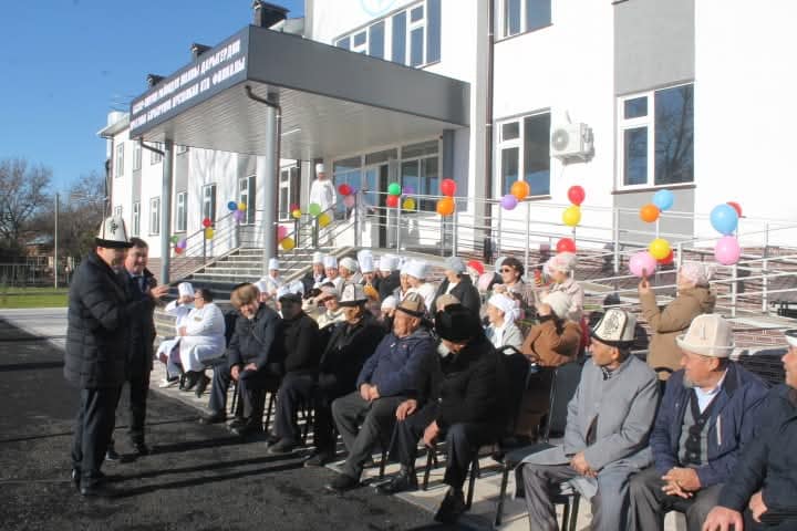 Read more about the article Арстанбап-Ата айыл аймагына караштуу Ооган-Тала айылындагы жаңы курулган бальнисада алгачкы бөбөк.